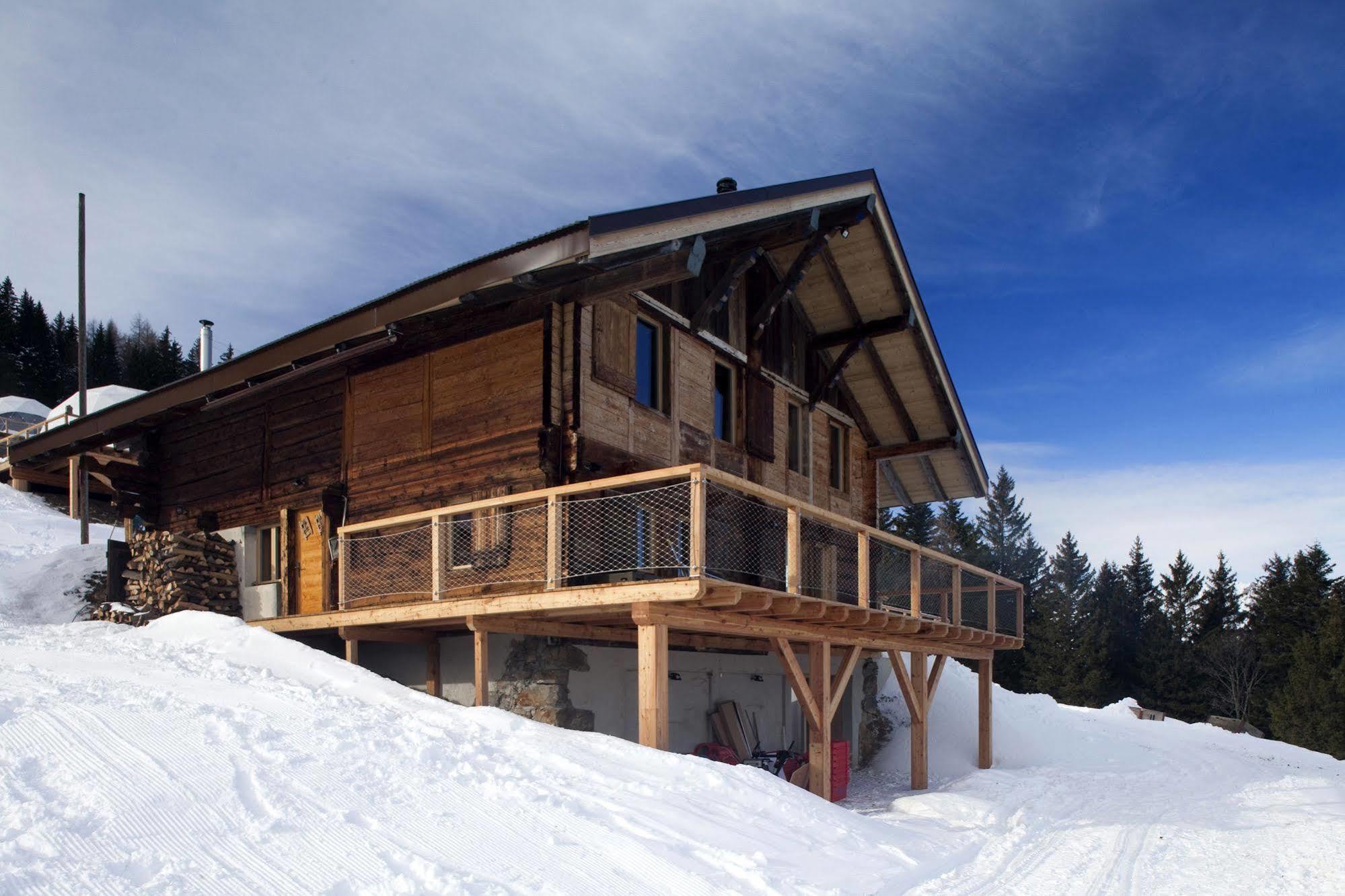 Whitepod Original Hotel